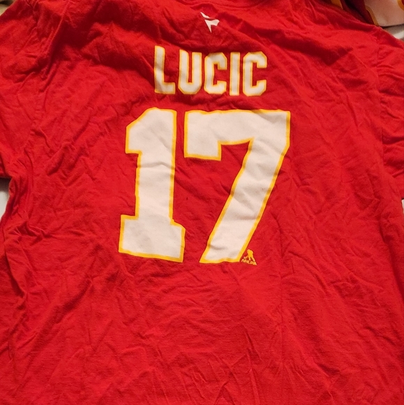 XL Calgary Flames Milan Lucic t-shirt - Picture 2 of 3